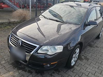 Gebraucht VW Passat 102 PS (75 kW) 2007 Andere farben Limousine