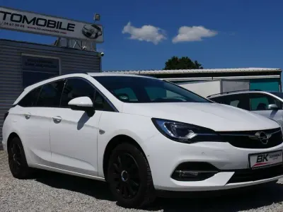 Gebraucht Opel Astra 145 PS (106 kW) 2020 Schneeweiss/summitwhite/arctic Kombi
