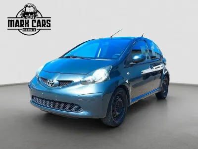 Gebraucht Toyota Aygo 68 PS (50 kW) 2008 Grau Kleinwagen