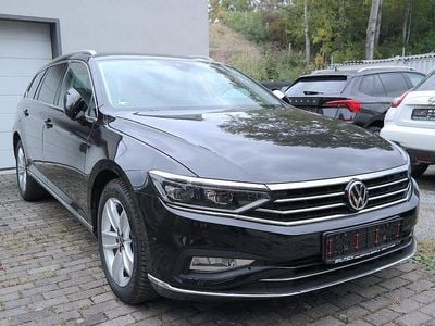 Gebraucht VW Passat Elegance 150 PS (110 kW) 2020 Schwarz Kombi