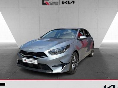 Gebraucht Kia Ceed 140 PS (102 kW) 2025 Silber Kleinwagen