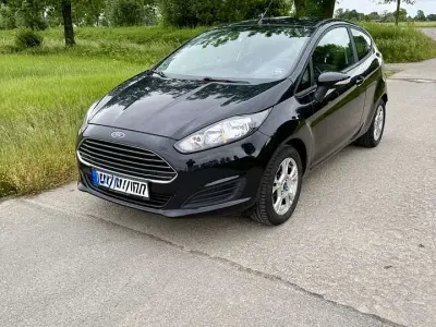 Gebraucht Ford Fiesta SYNC Edition 60 PS (44 kW) 2014 Schwarz Kleinwagen