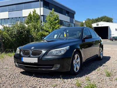 BMW 523