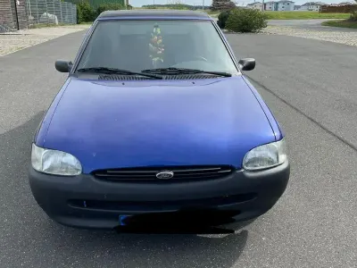 Gebraucht Ford Escort Cabriolet 88 PS (64 kW) 1996 Blau Cabrio