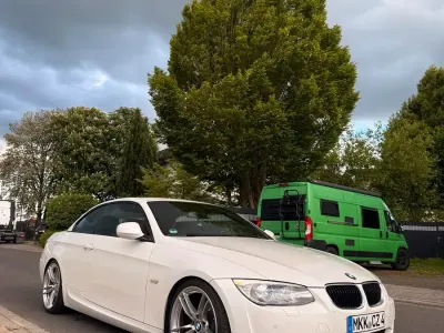 Gebraucht BMW 320 Cabriolet 184 PS (135 kW) 2013 Weiß Cabrio