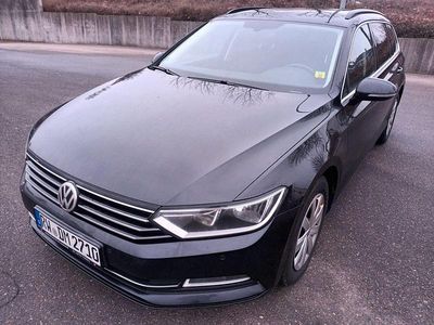 Schwarz Gebraucht 2017 VW Passat Trendline Kombi | 9.800 € (Fairer Preis)
