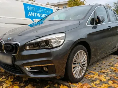 Gebraucht BMW 218 Luxury Line 150 PS (110 kW) 2015 Grau Kombi