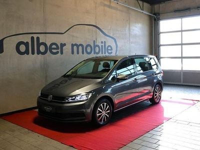 Gebraucht VW Touran Trendline 116 PS (85 kW) 2018 Grau Van / Kleinbus