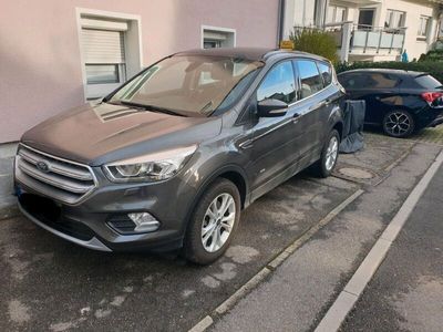 gebraucht Ford Kuga tinanium 4×4