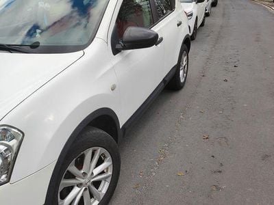 Second-hand Nissan Qashqai Acenta 114 CP (83 kW) 2010 Alb SUV