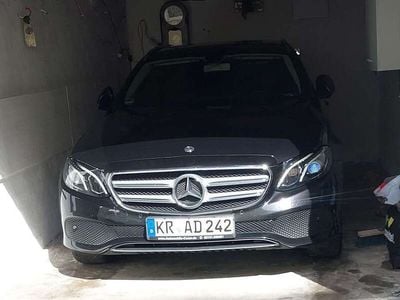 Mercedes E220