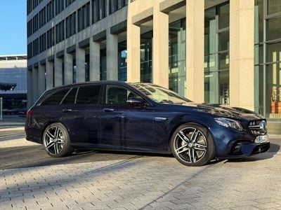Mercedes E63 AMG
