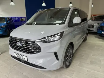 Neu Ford Tourneo Titanium X 170 PS (125 kW) 2026 Grau Van / Kleinbus