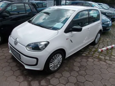 Używany VW up! Cup 60 KM (44 kW) 2014 Biały Hatchback