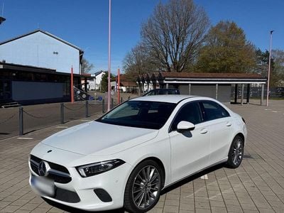 Gebraucht Mercedes A220 190 PS (139 kW) 2021 Weiß Limousine