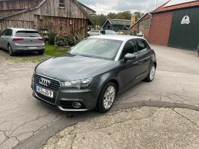 Gebraucht Audi A1 Sportback 105 PS (77 kW) 2014 Grau Kleinwagen
