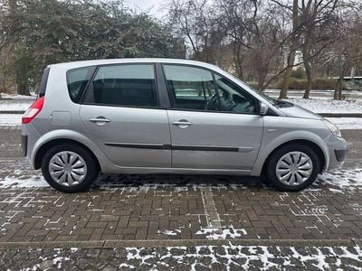 Silber Gebraucht 2006 Renault Scénic II Exception Van / Kleinbus | 2.150 € (Fairer Preis)