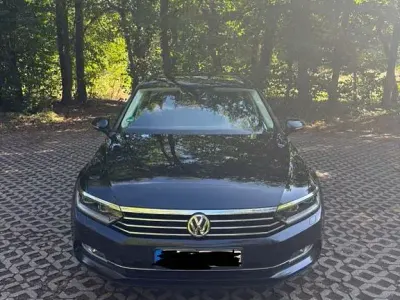 Gebraucht VW Passat Comfortline 150 PS (110 kW) 2018 Schwarz Kombi