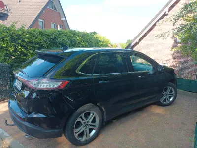 Usata Ford Edge Titanium 180 CV (132 kW) 2016 Nero SUV