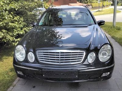 Mercedes E220