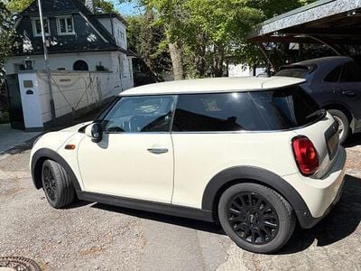Second-hand Mini ONE 102 CP (75 kW) 2016 Alb Hatchback