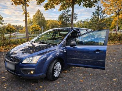 Gebraucht Ford Focus 116 PS (85 kW) 2008 Blau Kombi
