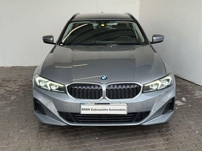 Gebraucht BMW 320 190 PS (139 kW) 2022 Grau Limousine