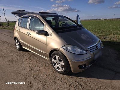 Gebraucht Mercedes A170 Avantgarde 116 PS (85 kW) 2005 Gold Kleinwagen