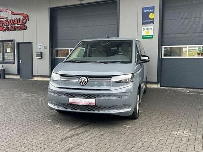 Second-hand VW Multivan Life 150 CP (110 kW) 2022 Gri Monovolum