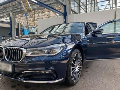 BMW 730
