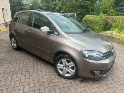 Gebraucht VW Golf VI Comfortline 102 PS (75 kW) 2009 Braun Kleinwagen
