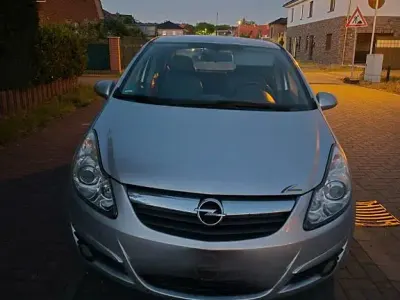 Gebraucht Opel Corsa Selection 80 PS (58 kW) 2009 Grau Kleinwagen