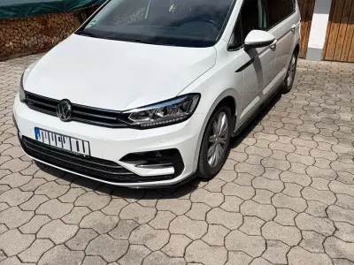 Gebraucht VW Touran Comfortline 150 PS (110 kW) 2017 Weiß Van / Kleinbus