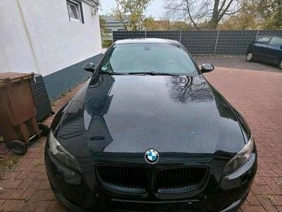 Gebraucht BMW 320 Basis 217 PS (159 kW) 2006 Schwarz Coupé
