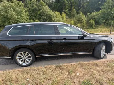 Gebraucht VW Passat 190 PS (139 kW) 2019 Schwarz Kombi