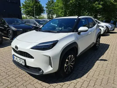 Gebraucht Toyota Yaris 131 PS (96 kW) 2025 Weiss Kleinwagen