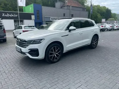 Gebraucht VW Touareg R 286 PS (210 kW) 2019 Weiß SUV