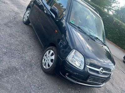 Opel Agila