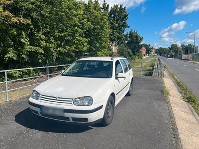 VW Golf IV
