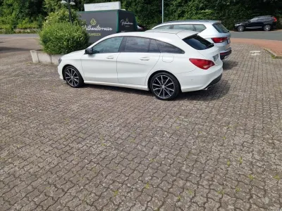 Gebraucht Mercedes CLA220 Shooting Brake AMG 177 PS (130 kW) 2015 Weiß Kombi