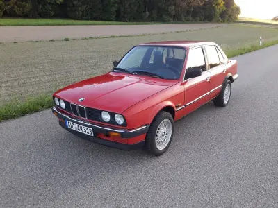 Gebraucht BMW 318 Basis 102 PS (75 kW) 1987 Rot Limousine