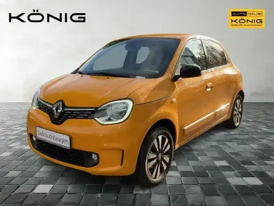 Begagnad Renault Twingo 60 kW (82 HK) 2023 Gul Halvkombi