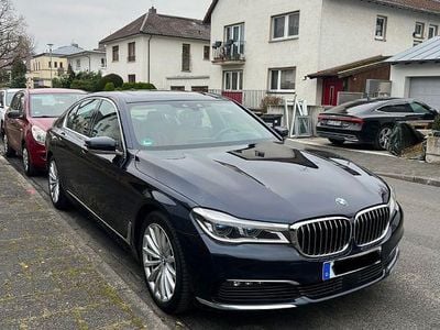 BMW 740
