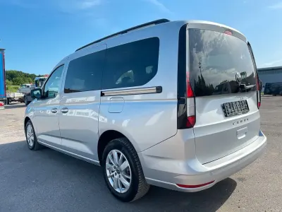Gebraucht VW Caddy Maxi Life 122 PS (89 kW) 2021 Silber Van / Kleinbus
