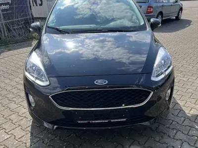 Usata Ford Fiesta Cool & Connect 101 CV (74 kW) 2018 Utilitaria