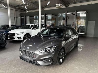 Usata Ford Focus Performance Edition 280 CV (205 kW) 2020 Grigio Berlina