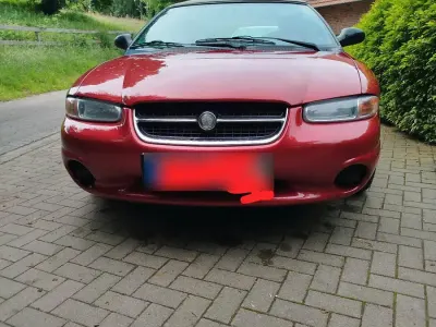 Gebraucht Chrysler Stratus 163 PS (119 kW) 1996 Rot Cabrio