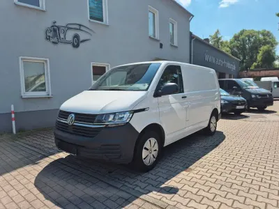 Gebraucht VW T6.1 90 PS (66 kW) 2021 Weiß Van