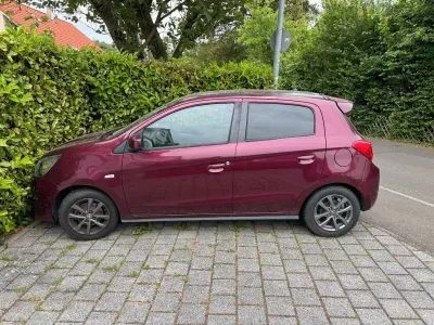 Gebraucht Mitsubishi Space Star Top 80 PS (58 kW) 2018 Rot Kleinwagen