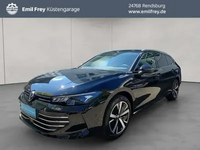 Gebraucht VW Passat Business 150 PS (110 kW) 2025 Schwarz Limousine
